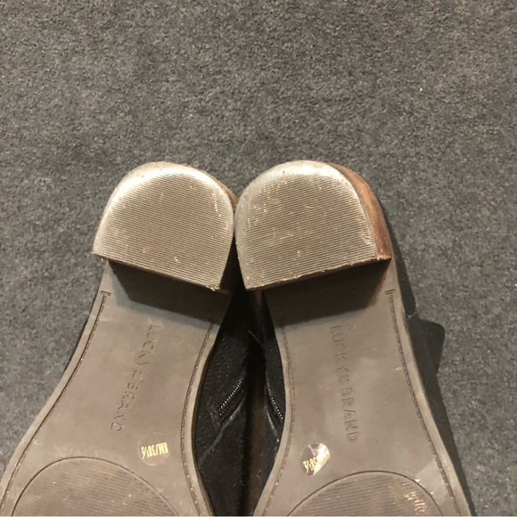 Lucky Brand Women’s 8M Pickla Ankle Boots Black Textured Suede Side Zip Booties - Picture 8 of 12